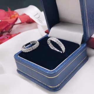 nhẫn kim tiền bạc đính đá kiểu mới