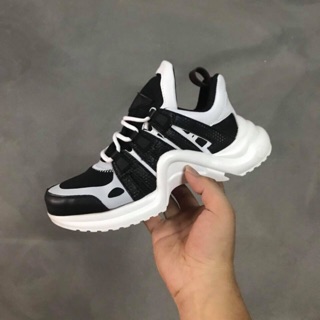 (Full box)Sneaker lv