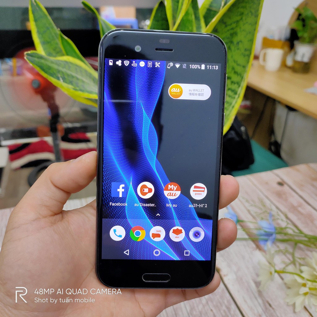 Điện thoại Sharp shv39,4/64Gb,S835,igzo 5.5''2k 120hz | BigBuy360 - bigbuy360.vn