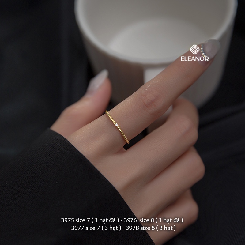 Nhẫn nữ titan Eleanor Accessories basic đính đá viền mỏng phụ kiện trang sức thời trang xinh