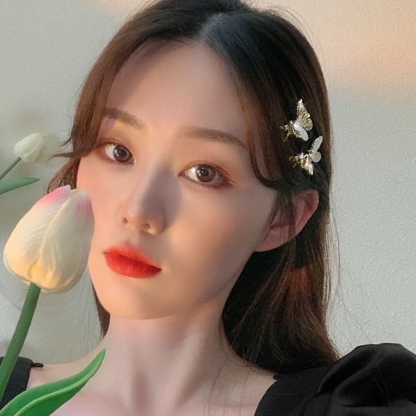 Kẹp Tóc Hình Bướm Đính Đá Phong Cách Hàn Quốc