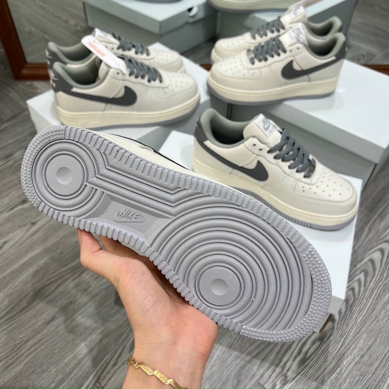 Giày AF1 kem móc xám cao cấp mới