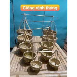 Quang gánh tre