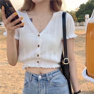 Áo croptop dệt kim tay loe thiết kế cổ chữ v nữ tính