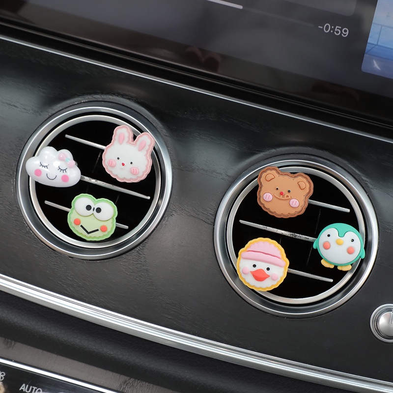 Kẹp Khuếch Tán Nước Hoa Gắn Điều Hòa Xe Hơi Tiện Dụng