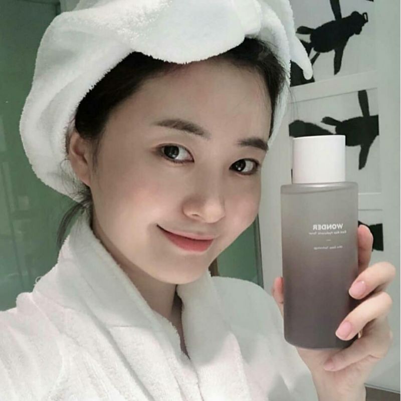 Toner gạo đen HARU HARU WONDER BLACK RICE HYALURONIC ACID