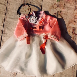 Hanbok cho bé ảnh thật kèm bờm