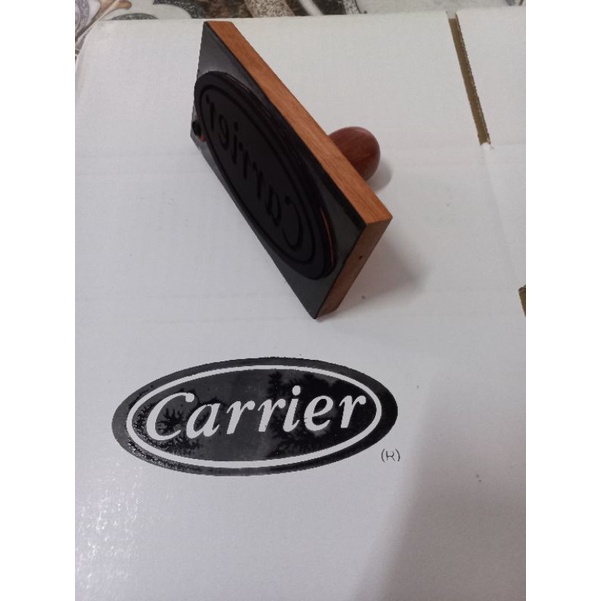 Làm con dấu đóng thùng carton kích thước lớn