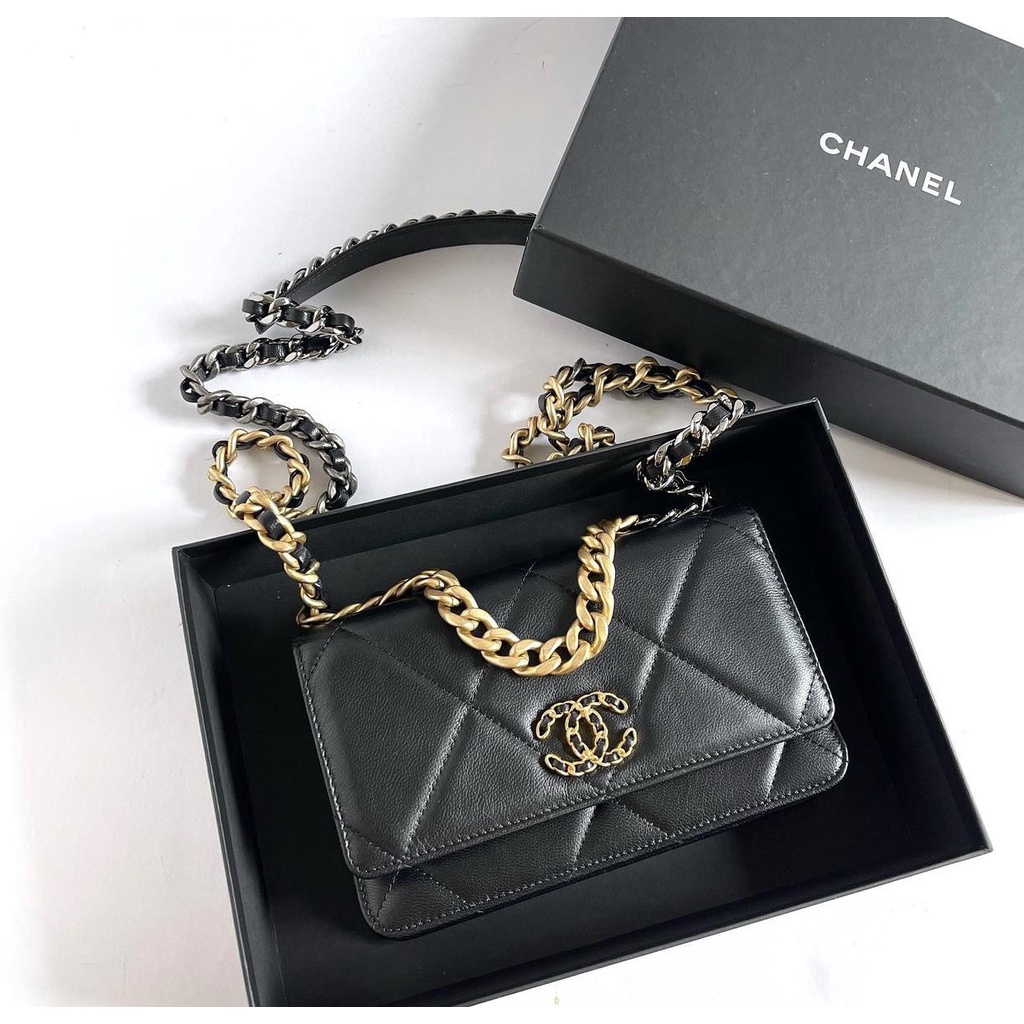 Túi Chanel Woc - Size 20cm - Da lì - Ô trám to - Quai mix 2 màu - Full box nam châm, bill, nguyên seal - Giá rẻ