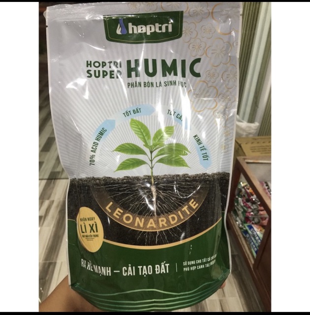 Phân bón lá hữu cơ sinh học Hợp Trí Super Humic gói 1kg