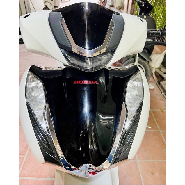 Tem zin honda cong Đỏ, Đen và Bạc, dán cho mặt nạ Sh, Vision