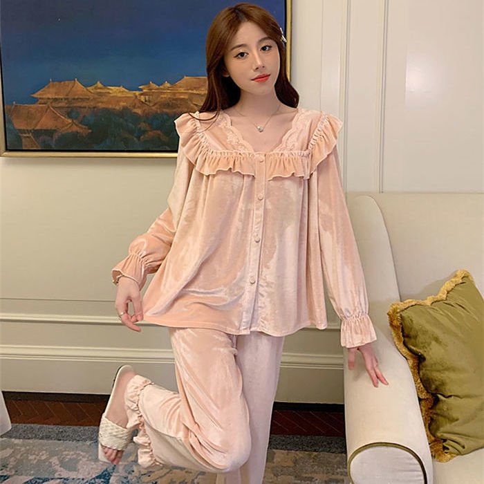 Bộ đồ ngủ thời trang mùa đông 2021 trẻ trung ngọt ngào cho nữ