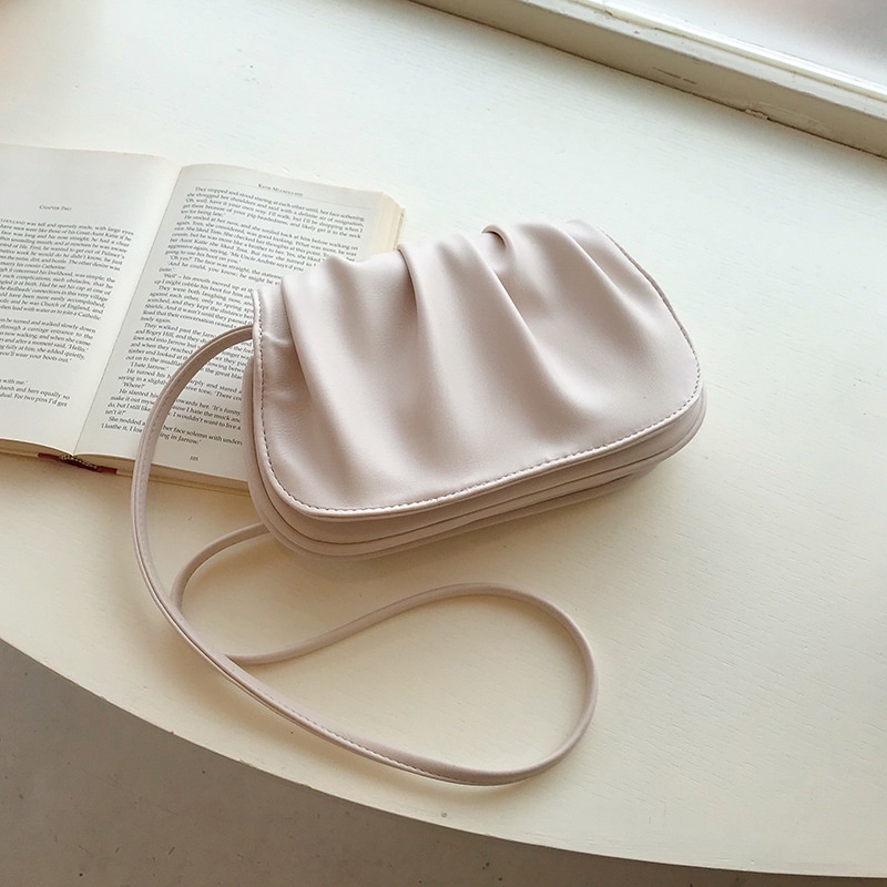 Túi đeo chéo hình đám mây màu trắng phong cách Hàn Quốc mới cho nữ