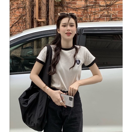 Áo Thun Nữ Ngắn Tay Cổ Tròn Thời Trang Hàn Quốc