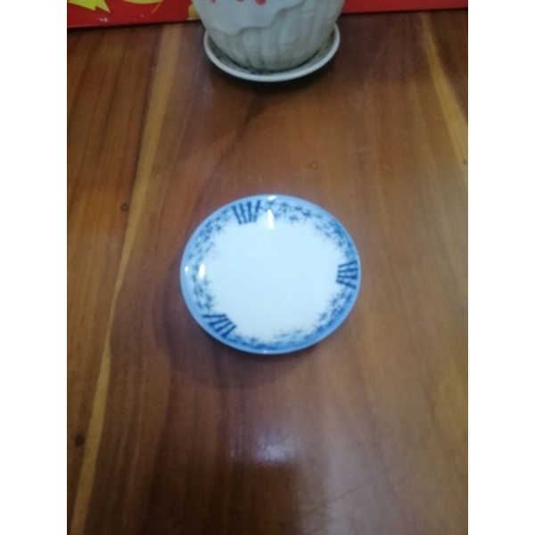 Dĩa sứ nhỏ đựng nước chấm