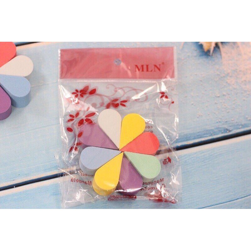 Bộ 8 mút tán kem hoa 8 cánh