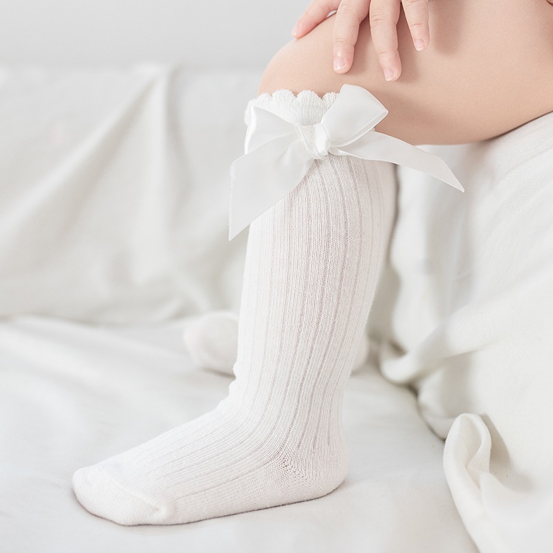 Thích hợp cho bé 0-3 tuổi Tất dài đến đầu gối đính nơ đáng yêu dành cho bé gái Đôi vớ dài qua gối