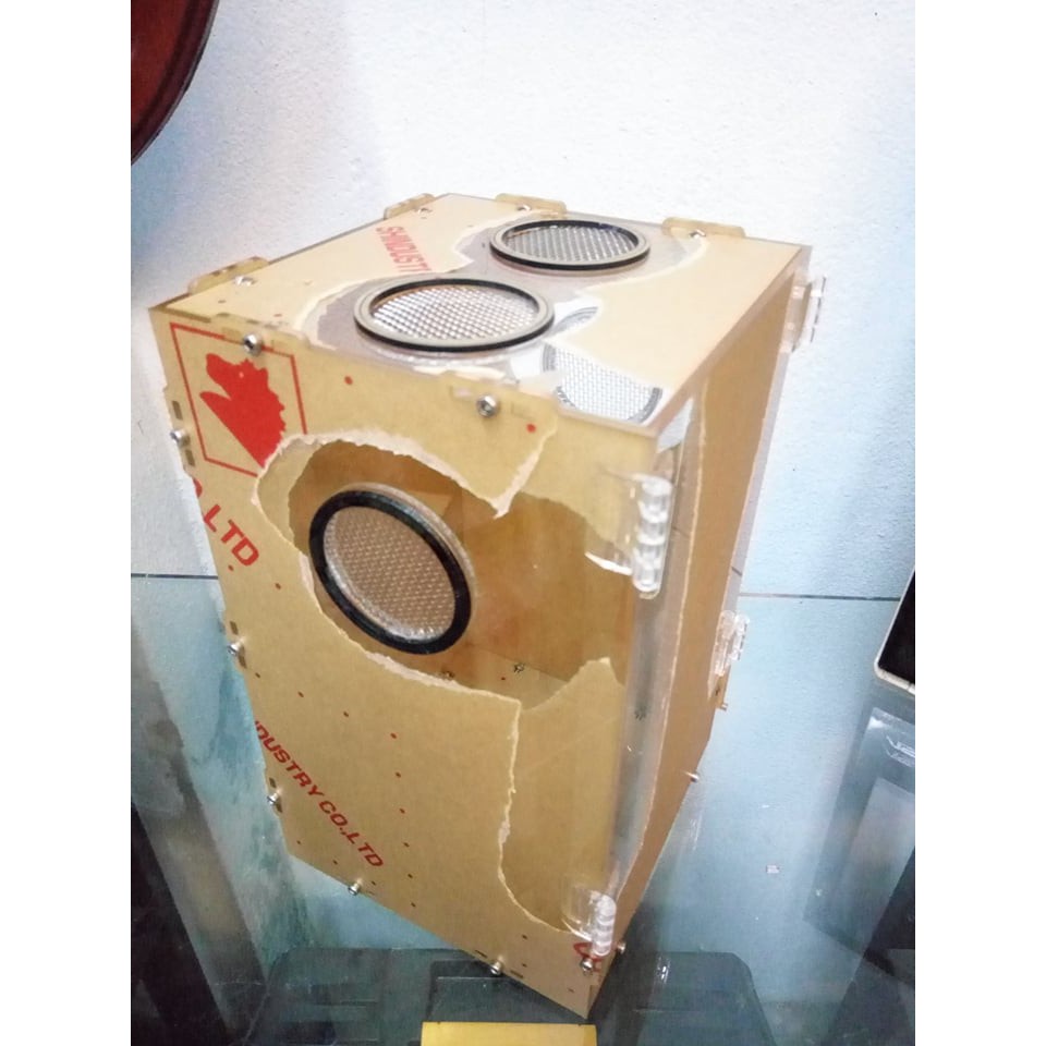 Hộp nuôi nhện cao cấp 15-15-25 nắp mở trước