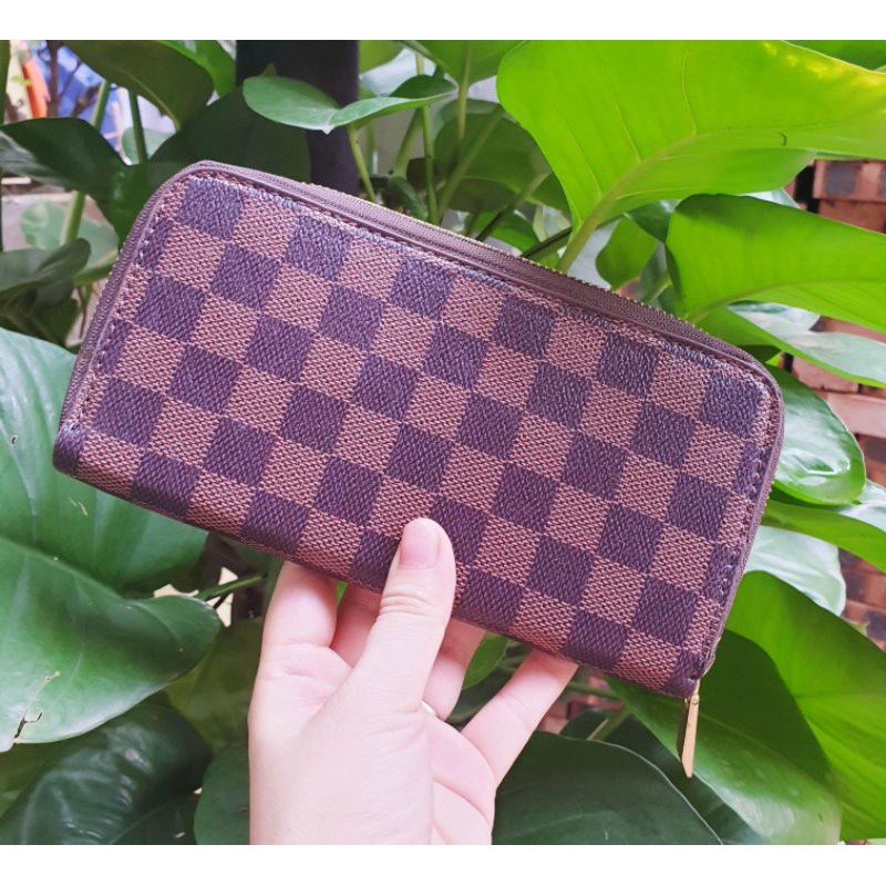 thùng 20 ví nữ dài LV Hàn Quốc