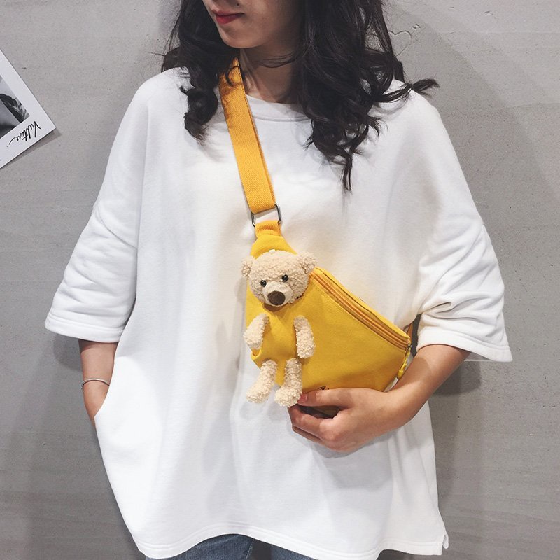 Túi Đeo Chéo Canvas Nylon Chống Nước Hình Gấu Dễ Thương Cho Nữ