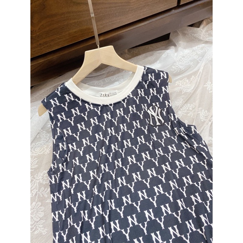 BÁN SỈ VÁY SUÔNG N.Y XÁT NÁCH 2 MÀU ĐEN TRẮNG CHO NỮ | BigBuy360 - bigbuy360.vn