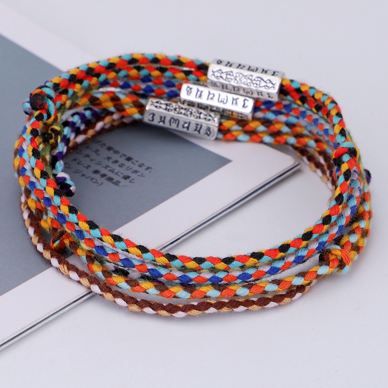 Vòng Tay Tết Chỉ Màu Charm Ommanipadmehum Handmade Phong Cách Tây Tạng Nepal