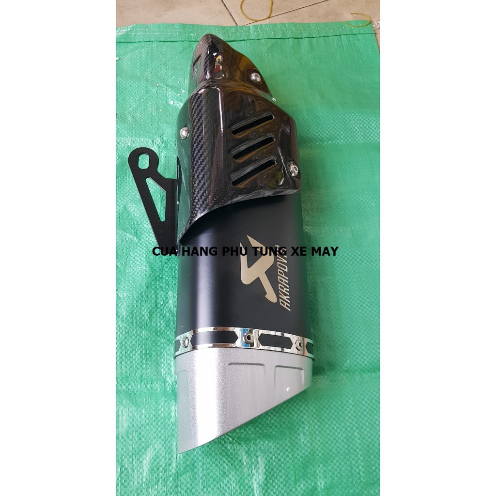 Pô AKRAPOVIC R NHẬP - chưa kèm cổ