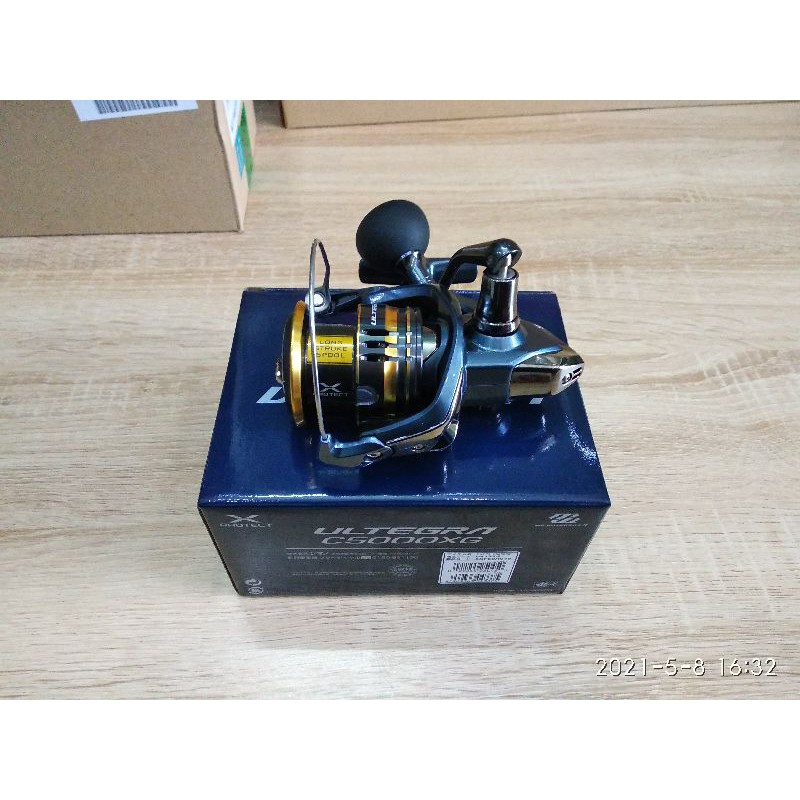 Máy Câu Cá Shimano 2020 Ultegra C5000XG - Máy Đứng