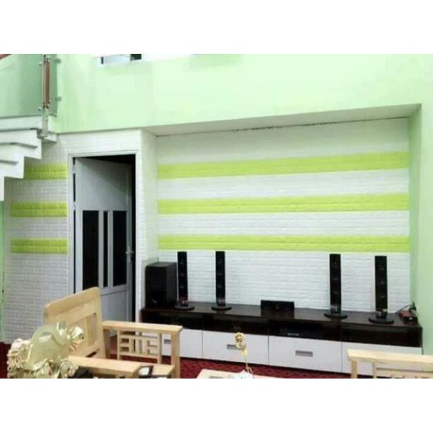 (HOT TREND) Xốp dán tường xả kho /tấm 70*77cm