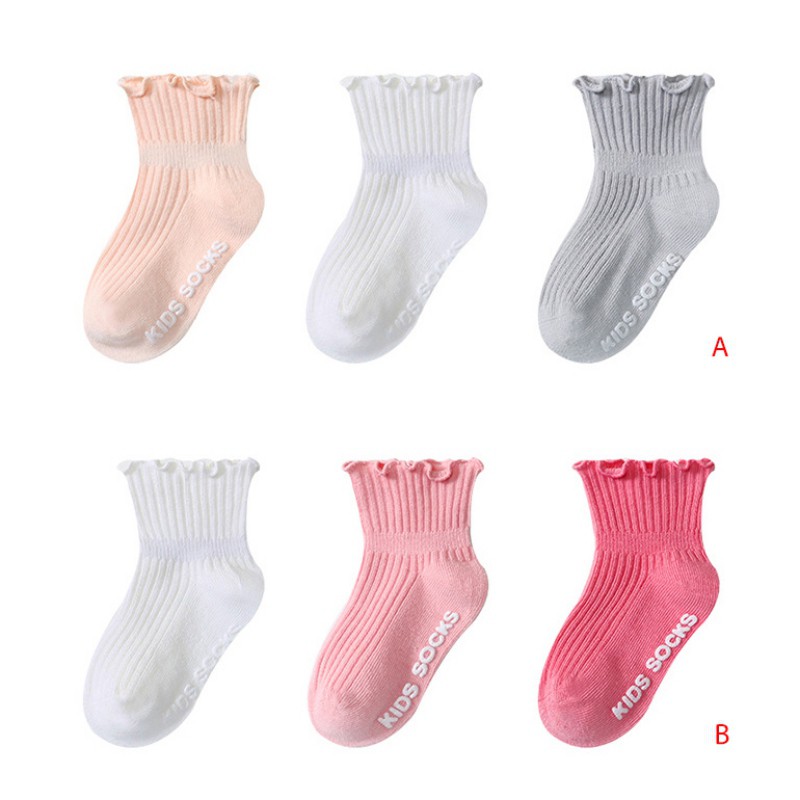 Set 3 chiếc tất công chúa phối ren xinh xắn đáng yêu cho bé gái