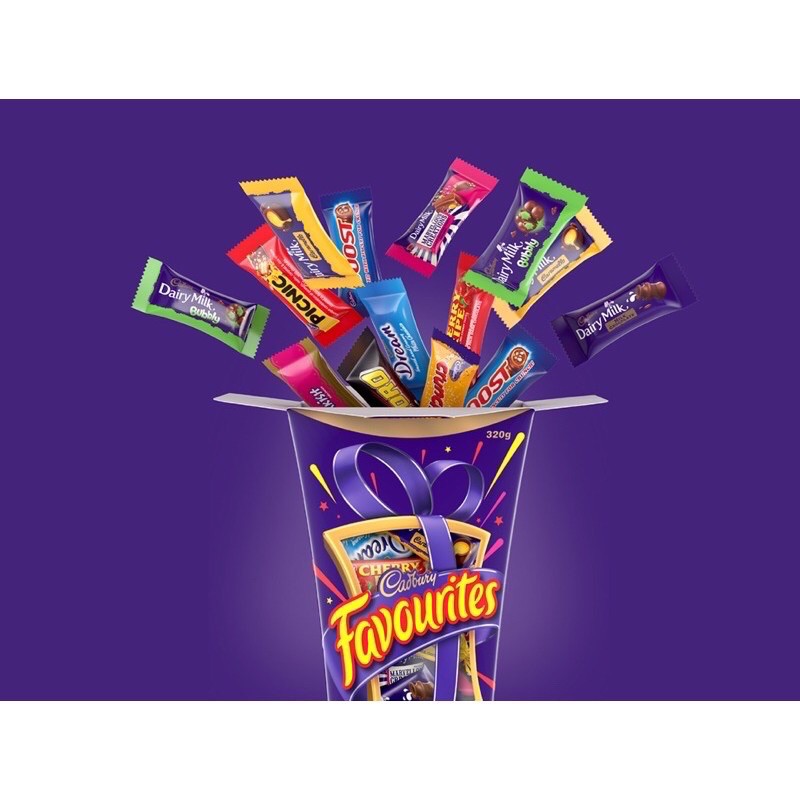 Kẹo Chocolate CADBURY FAVOURITES - nhập Úc