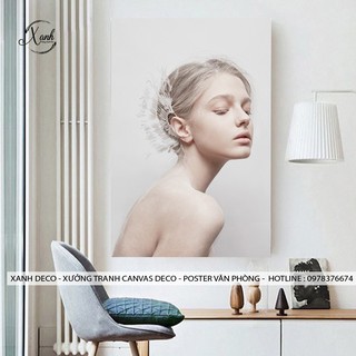 Tranh canvas cô gái trắng nghê thuật tặng đinh treo tranh