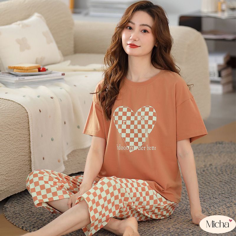 Bộ đồ nữ mặc nhà cotton cao cấp dáng quần lửng áo họa tiết trái tim - Micha B20-B21