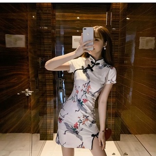 Đầm sườn xám cách tân ngắn tay họa tiết chim hạc phong cách retro