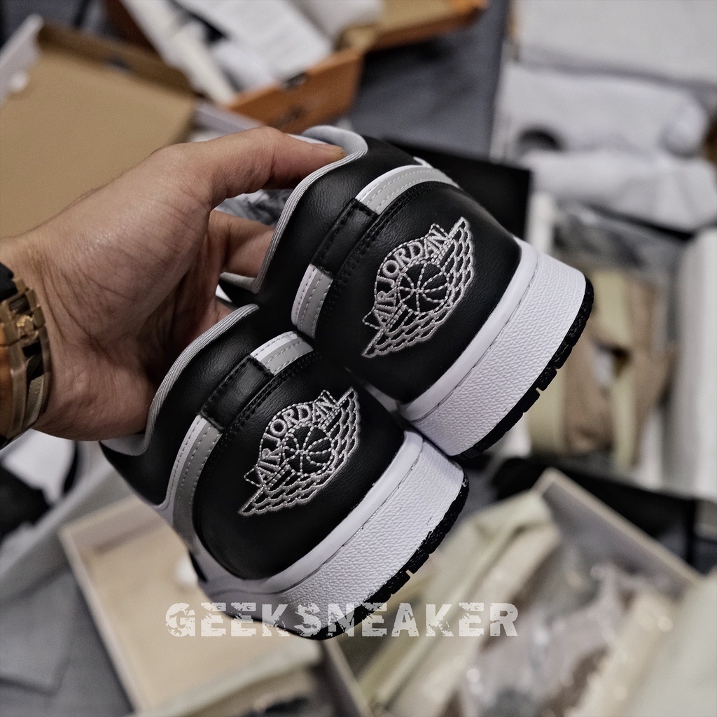 [GeekSneaker] Giày Sneaker cổ thấp Jordan 1 Low Smoke Grey 3.0