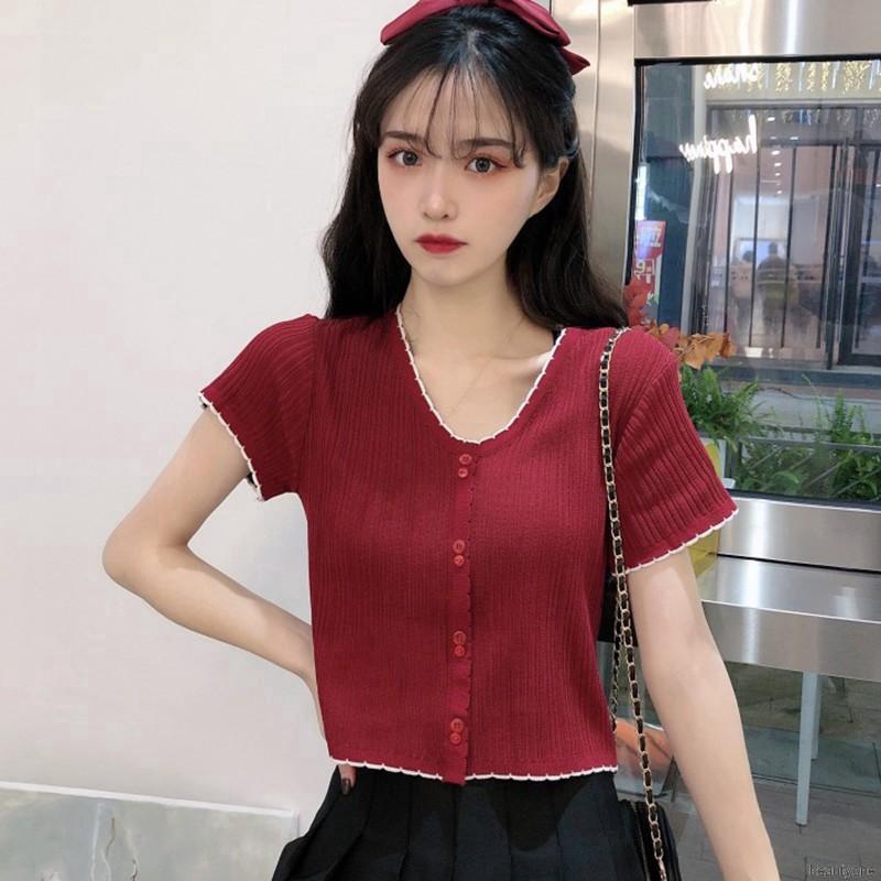 Áo croptop dệt kim tay ngắn thiết kế cổ chữ V nữ tính | BigBuy360 - bigbuy360.vn