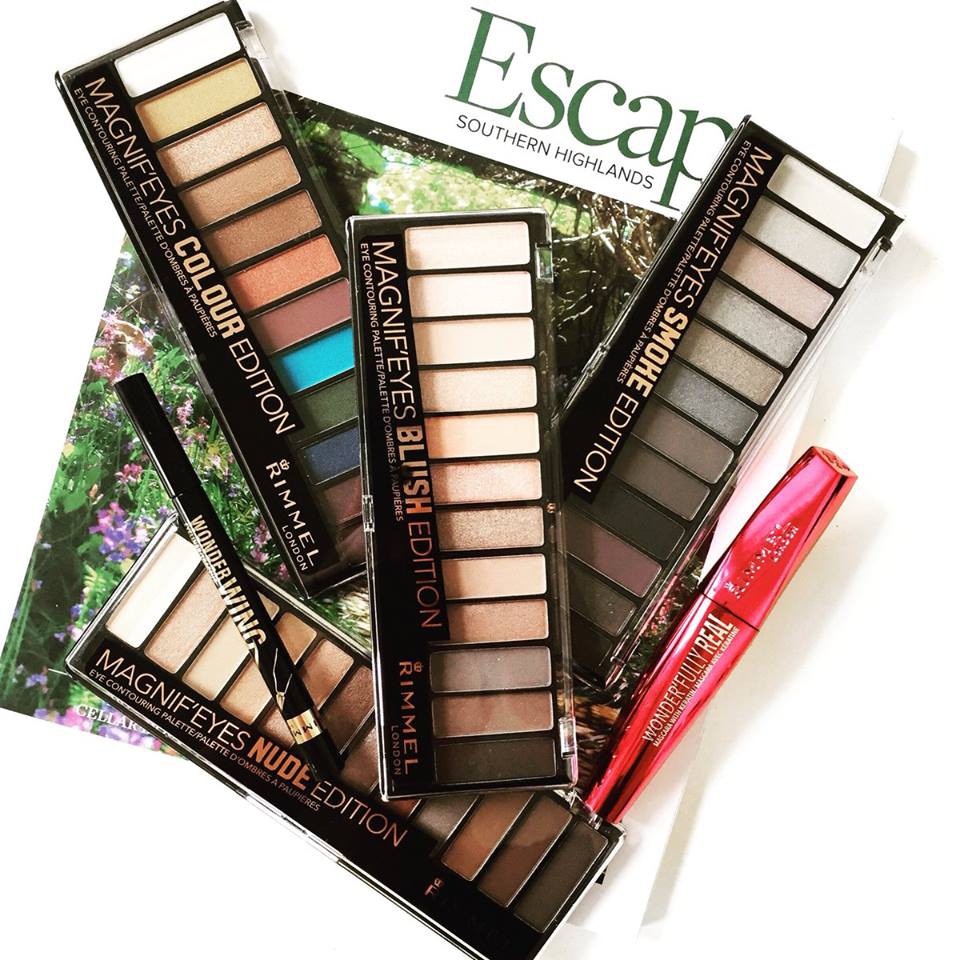 Bảng Phấn Mắt Rimmel 12 Màu Magnif’eyes Eye Contouring Palette