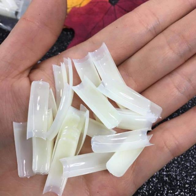 Móng nối