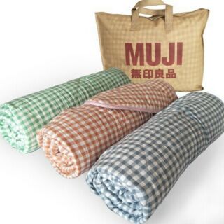 Chăn muji kẻ Nhật