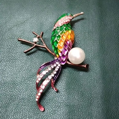 Ghim Cài Áo Hình Chim Vẹt Đính Ngọc Trai Thời Trang