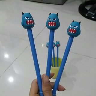 Bút quái vật xanh
