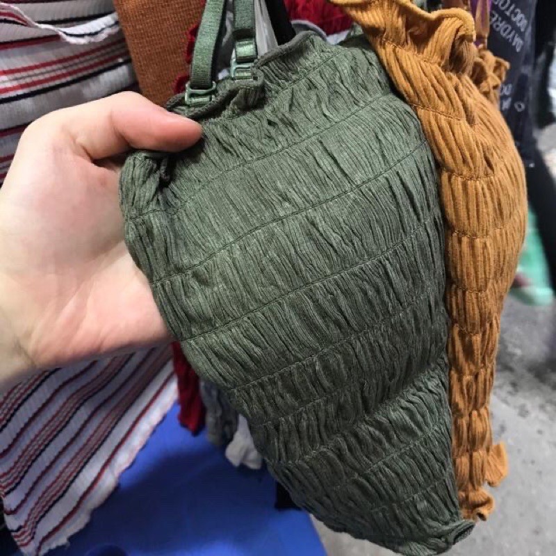 [Mã FAMAYWA giảm 10K đơn 50K] Áo hai dây NHÚM Bigsize kèm đệm ngực sẵn dạng quây 55-80kg | BigBuy360 - bigbuy360.vn