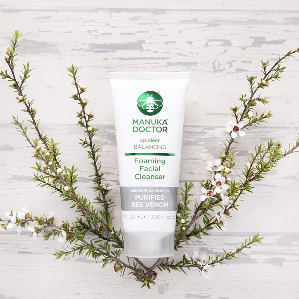 Sữa rửa mặt tạo bọt  Manuka Doctor Apiclear Foaming Facial Cleanser
