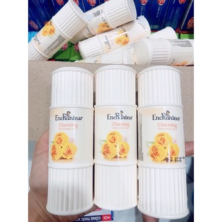 Phấn thơm Enchantuer Charming Chai 50g