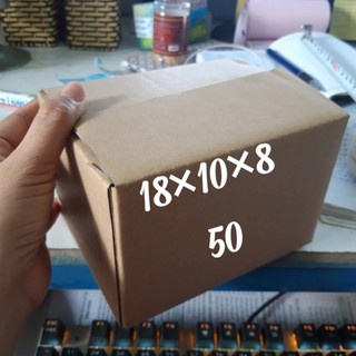 50 hộp 18x10x8 cm nắp dán