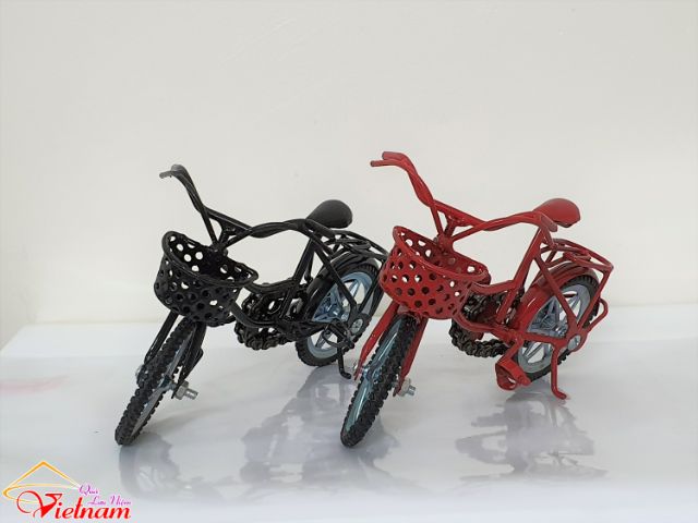 Xe đạp lưu niệm - Màu đỏ/đen