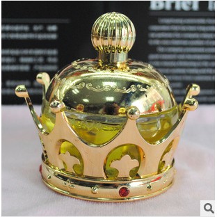 Nước hoa xe hơi hình vương miện thời trang, đính đá, tặng miếng chống trượt