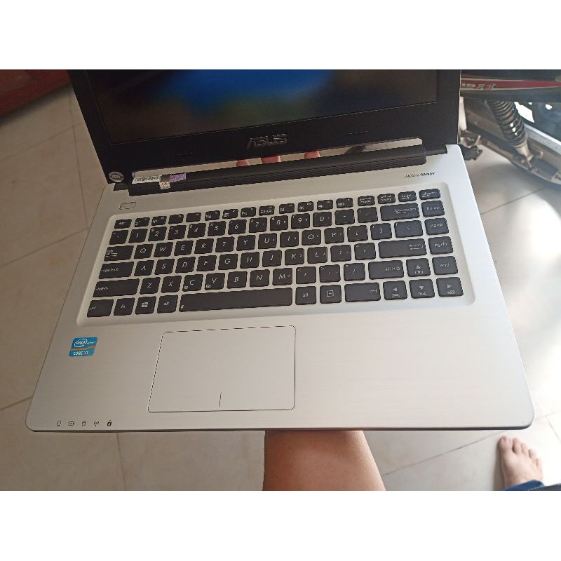 Laptop Asus K46CA