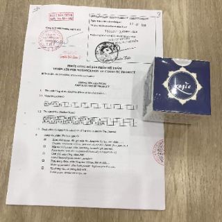 Kem tái tạo da Kojie