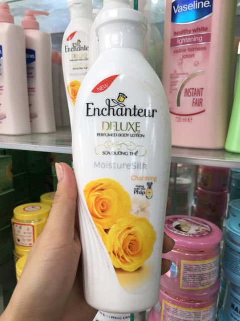 Sữa Dưỡng Thể Enchanteur Charming (200g) | BigBuy360 - bigbuy360.vn